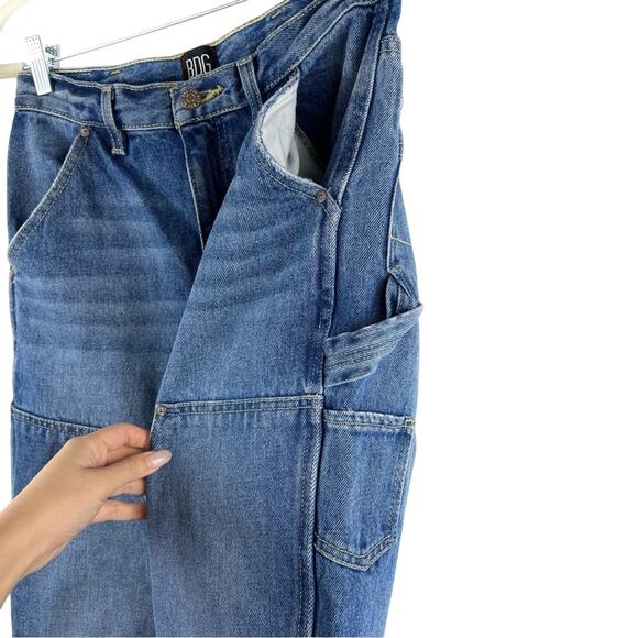 BDG UO High Rise Carpenter Jeans 28 Utility Pockets 90s Y2K - Picture 5 of 9